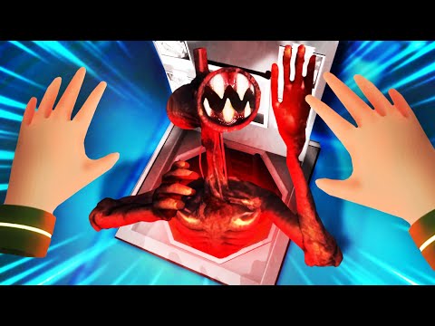 SUMMONING the DEMON SIREN HEAD in RICK'S BASEMENT!!?! (Rick and Morty VR)