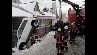 Samochód został trafiony przez otorher, wypadki samochodowe