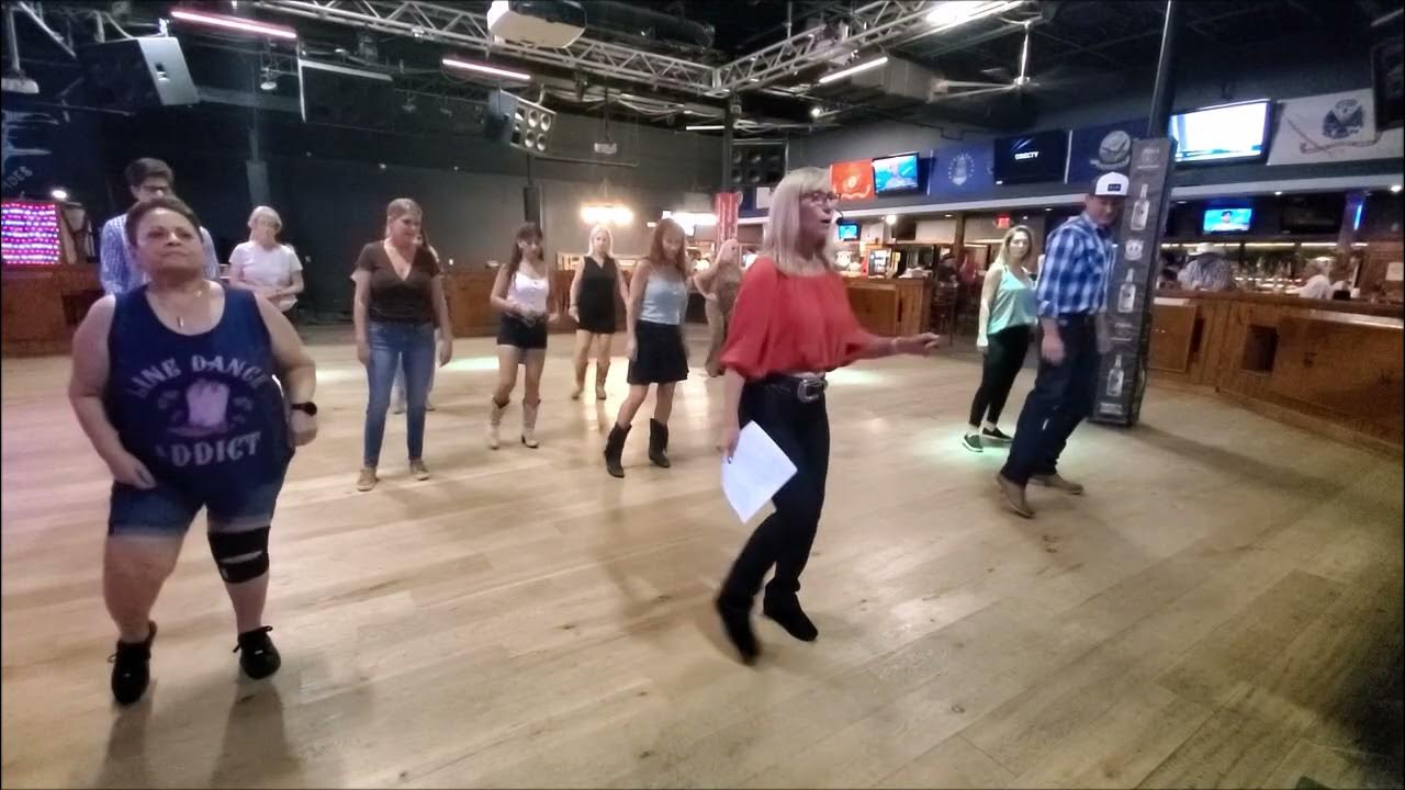 Bobbi With An I Line Dance By Rachael Mcenaney White Lesson With Tracy At Renegades On 11 4 22