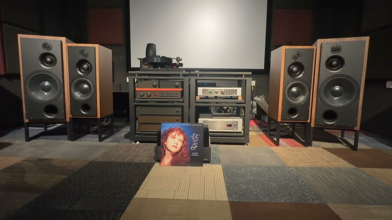 Clair Marlo - Let It Go First Step 45rpm - YouTube