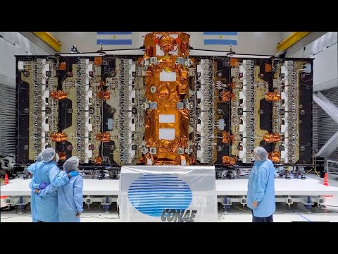 De Córdoba al espacio: cómo se fabrica y controla un satélite argentino