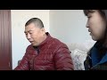 儿子不在家，公公给儿媳妇出难题，什么车寸步难行？儿媳回答太逗了【百花娱乐】