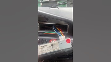 Rádio automotivo conecta bluetooth mas não sai som