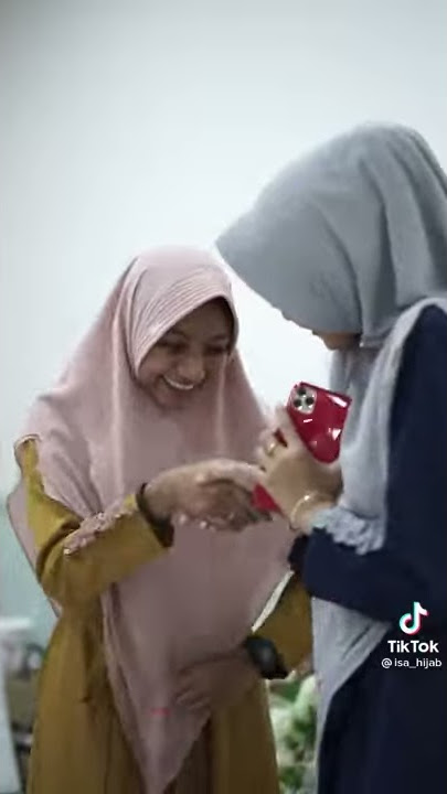 Orang Biasa Vs Tiktokers Pas Ketemu | Hilya Dress by Isa Hijab | WA 0812-2500-0092