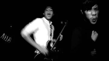 DIVIDE - Darah Biru (OFFICIAL VIDEO)