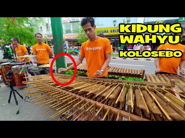 KIDUNG WAHYU KOLOSEBO Versi Angklung Carehal - Adem Syahdu Bikin Merinding (Angklung Malioboro) class=