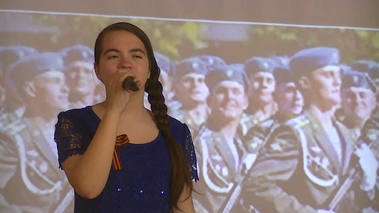 слушать прощание славянки хор