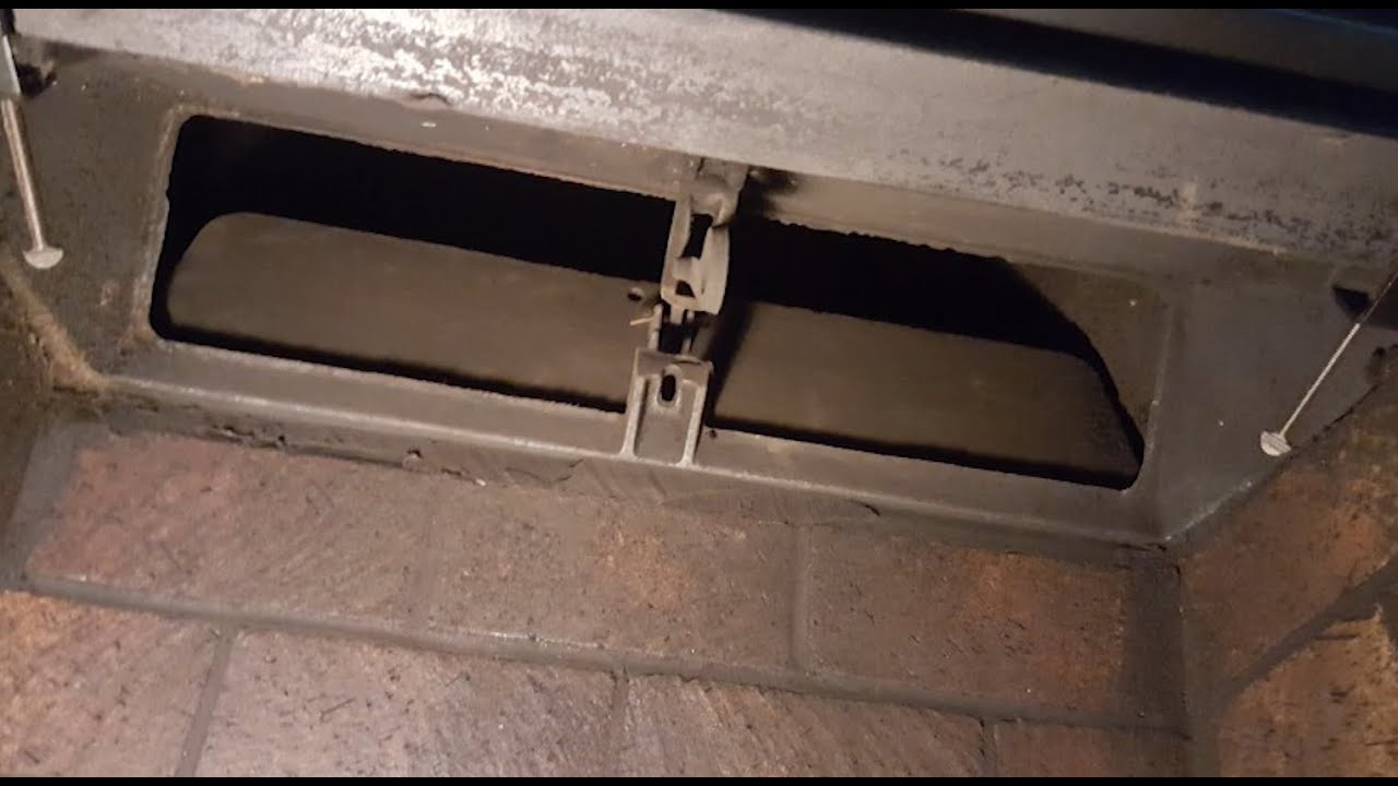 Understanding Chimney Dynamics in Extreme Cold