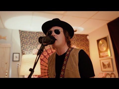 JAKE CHISHOLM - Hands Held High