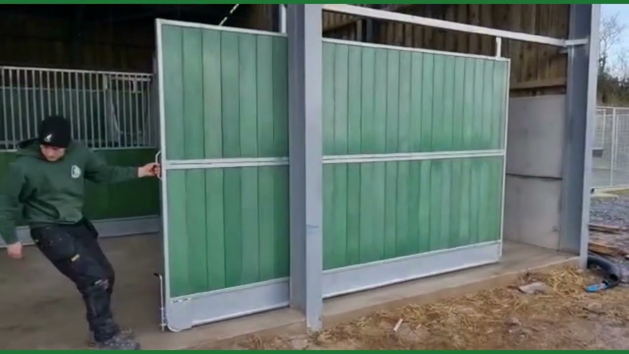 Internal Stables Sliding Partitions