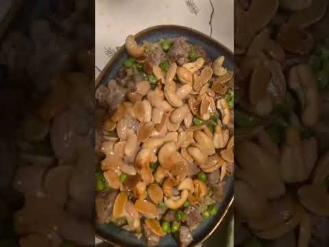 فكرة اليوم اطيب منسف فريكة بالمكسرات