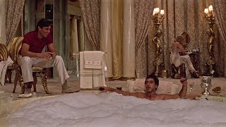 Philosphy in the bathtub (Scarface -1983)
