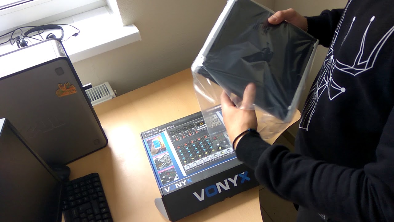 Микшерный пульт Vonyx VMM-K602 6-Channel Music Mixer with DSP