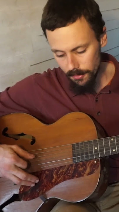 'Hard, Ain't it Hard' by Woody Guthrie (1940s Archtop Guitar)