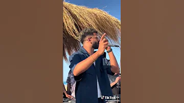 شد حيلك على اللي ضاع منك يا صديق كل ما افكر اني انساك بفكر فيك 