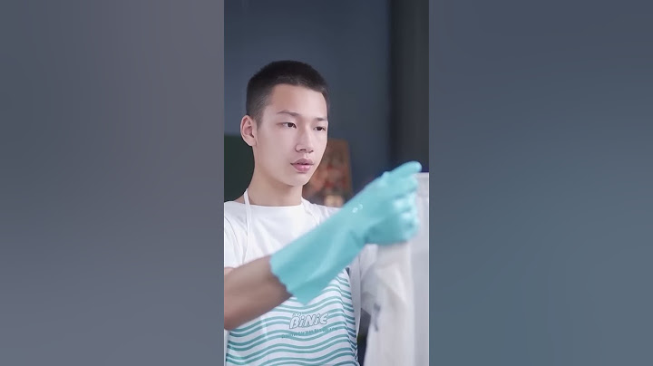 How to CLEAN a YELLOW shirt? #miwuscience #miwuscienceespañol #shorts #science #tricks