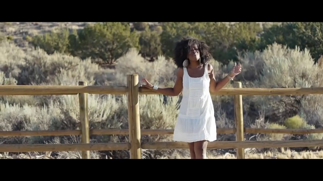 DeeDee Foster - Best That I Can (Official Music Video)
