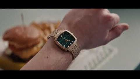 7:20 h: CAFETERÍA FOSSIL | Por Nick Jonas x Fossil