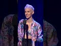Lisa Eckart: „Mir geht’s auch in der Diktatur gut.“