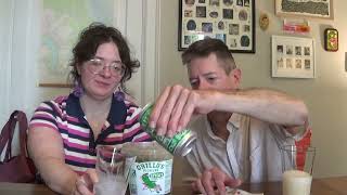 Louisiana Beer Reviews: Pabst Blue Ribbon Grillos Pickle Beer (duo review)