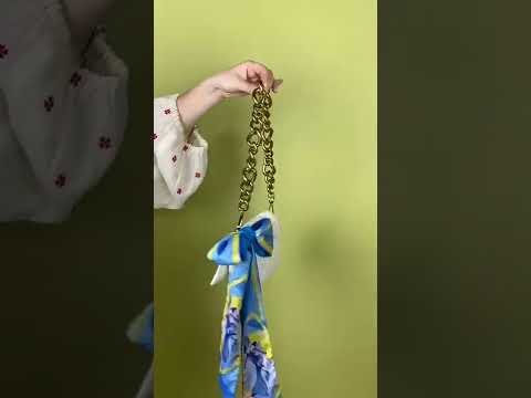 Шовкова хустинка з авторським дизайном від ArtSana  "Українська мавка". Колекція "Україна", видео 1