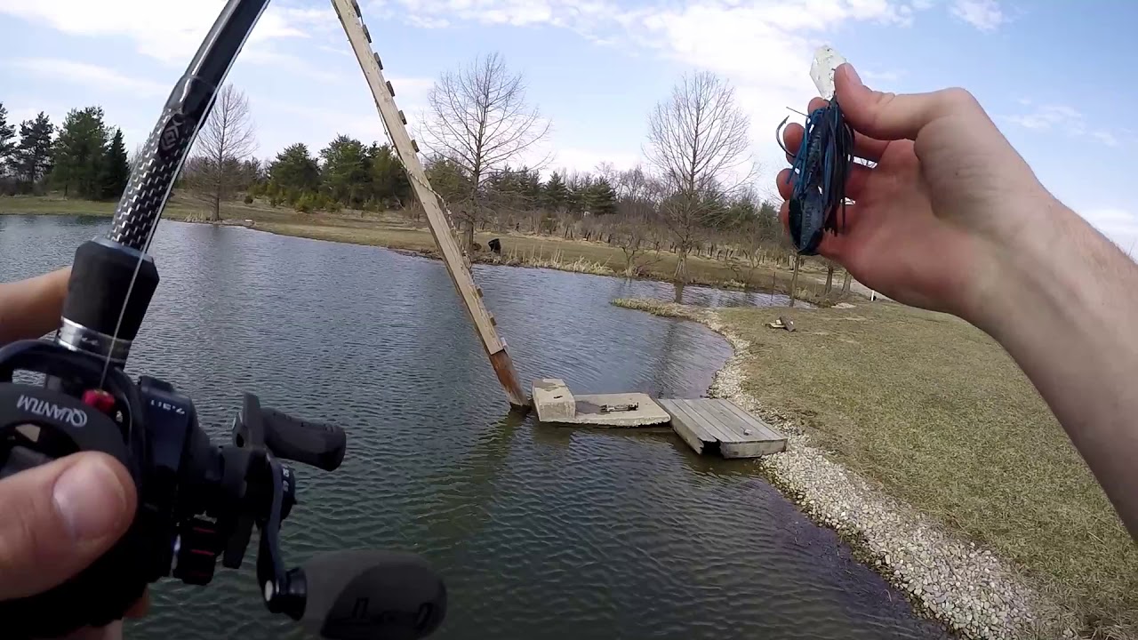 Thunder cricket VS. Jack Hammer --- Underwater Footage 