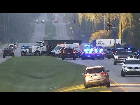 Deadly crash on Fulton Industrial Boulevard