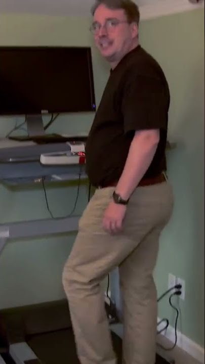 Linus Torvalds is a ZOMBIE #shorts