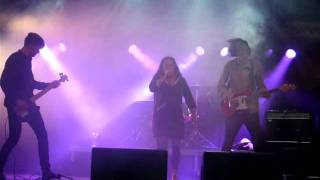 Scraps Of Tape feat. Cecilia Nordlund - The Memory Tricks  Live @ Malmöfestivalen