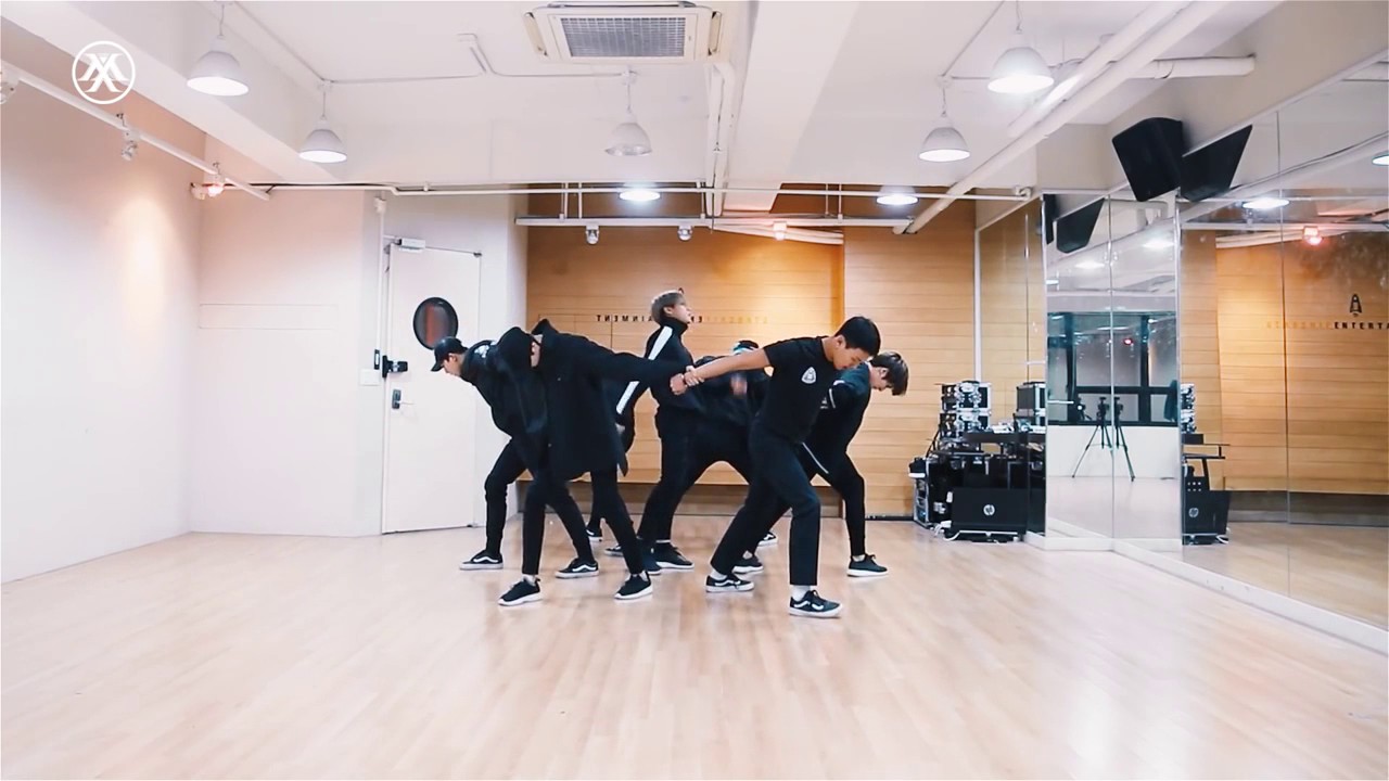 MONSTA X - Fighter Dance Practice Mirrored - YouTube