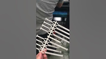 Expansion nail mould test 140 ton plastic injection molding machine