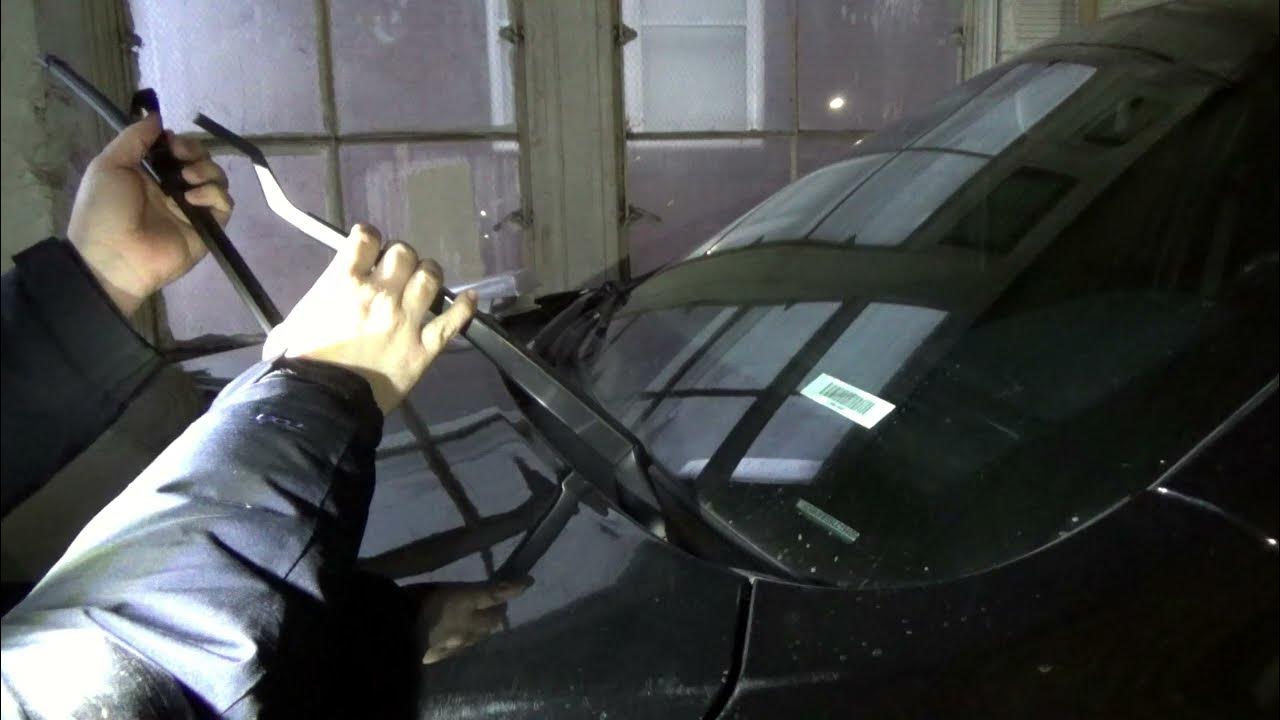 2020 Jeep Grand Cherokee Front Wiper Blade Replacement - YouTube