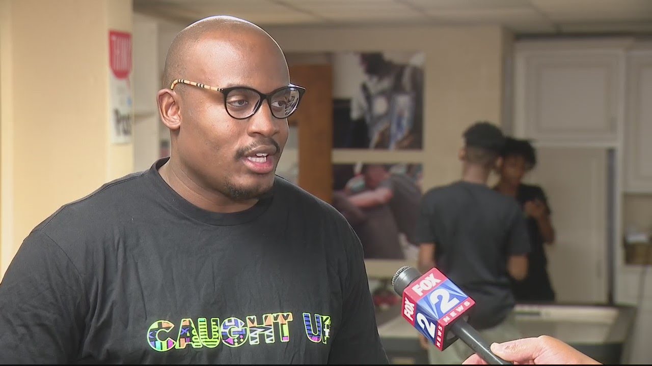 Youth programs like Caught Up mentors Detroit teens