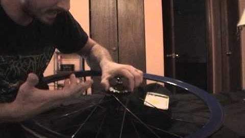 How to install a cog and lockring on a fixed gear hub