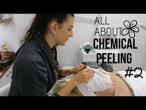 Βίντεο: Χημικά peeling προσώπου με πολλά οξέα