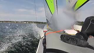 Minicat 310 sport (2022)  Crazy wind shifts and one hull flying at 9.5kts