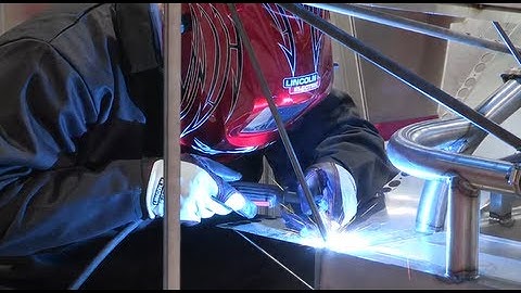 Penske Racing and Lincoln Electric