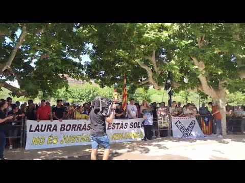 Borràs arrossega amb prou feines unes 300 persones