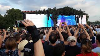 Roger Waters Another brick in the Wall Feel the mood of this live concert 2018 High Park, London