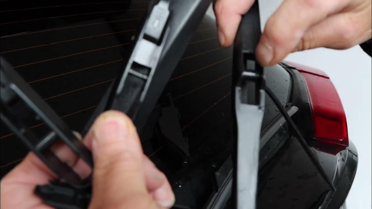Toyota Auris Scheibenwischer wechseln Bosch H309 / rear window wiper how to  change 