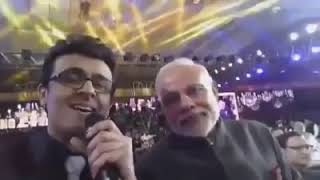 Hai Preet Jahan Ki Reet Sada Live Sonu Nigam | Front OF PM Modi