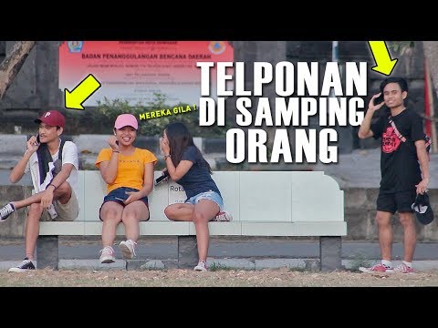 prank-telponan-disamping-orang,-lucu-banget---prank-indonesia-|-itopcupaw