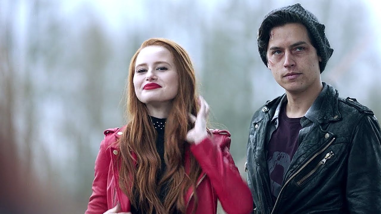 jughead com a jaqueta