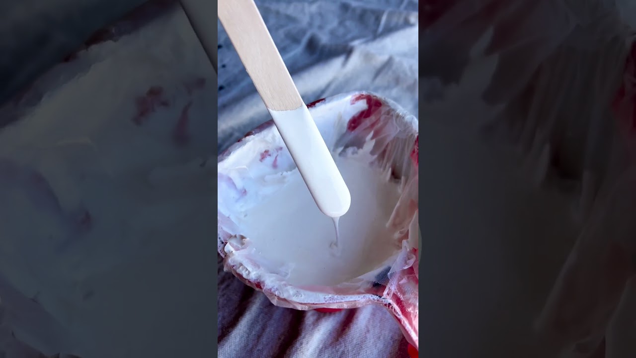 Swiss Coffee ☕️ my friends. 🤍 The perfect creamy, neutral paint color.