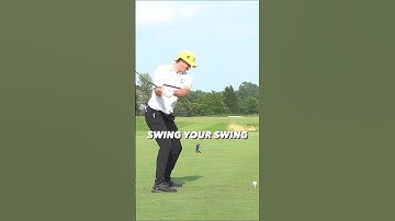 This guy is way better at golf than you 😧