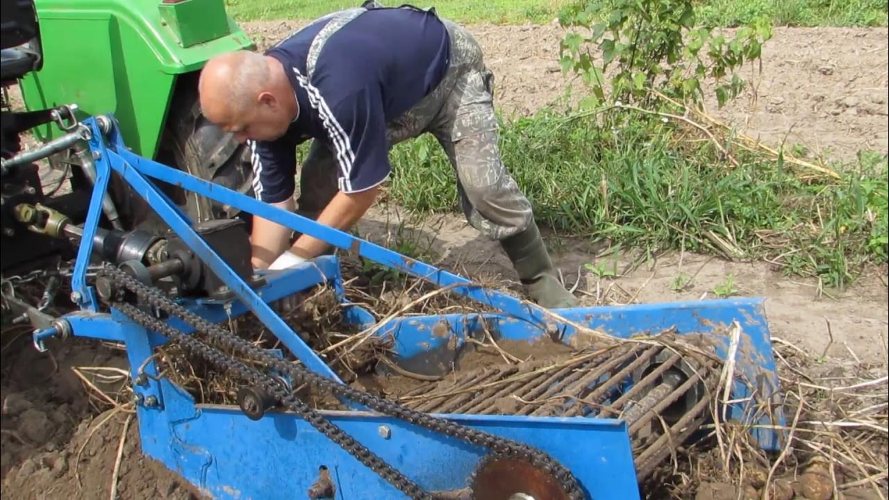 Картофеле копательная машина чертежи Копка картофеля минитрактором Синтай 220 2017г - YouTube