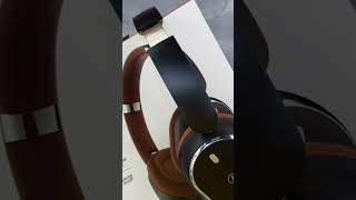 Fashionable design, ultra-clear sound quality. Make your listening experience more colourful.