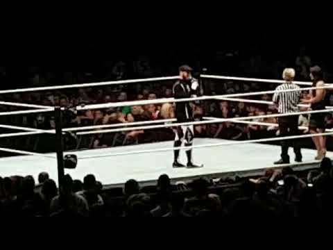 #WWEBarcelona: Sami Zayn se echa flores en español