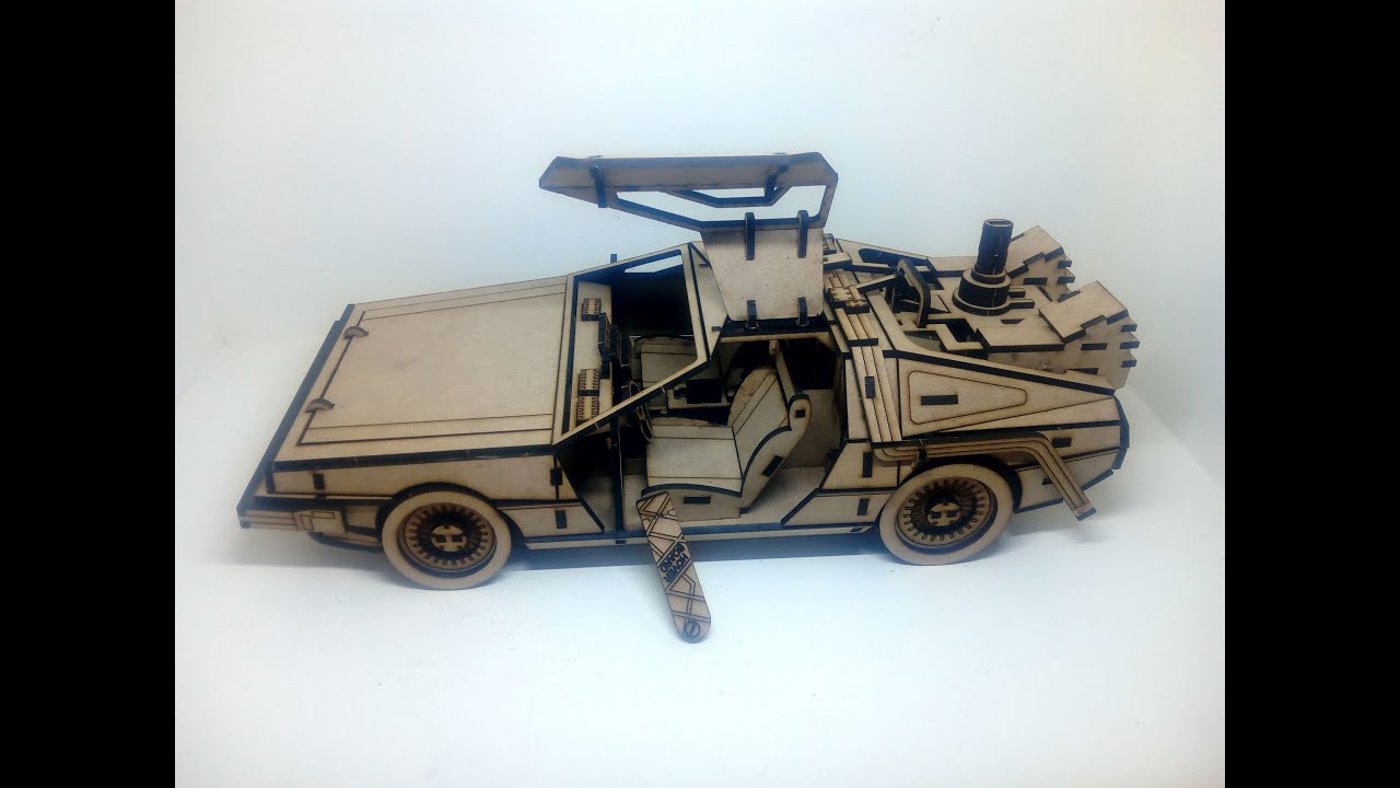 DeLorean Time Machine MDF corte láser - YouTube