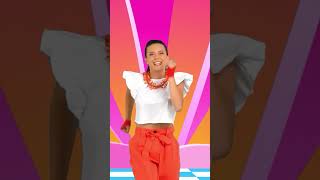 Mani in alto! 🙌 Scatenati con "Che gattone puzzolone" #shorts | 44 Gatti